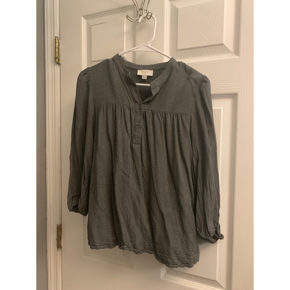 Loft Outlet Gray Buttoned Blouse